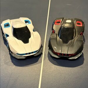 WowWee R.E.V. REV Robotic Enhanced Vehicles- 2 cars